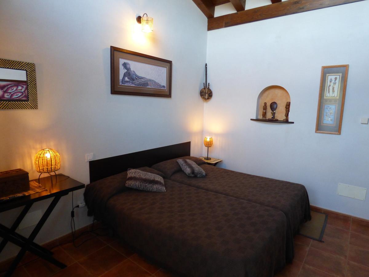 Hotel Albergue Bioclimatico Sabinares Del Arlanza Puentedura Oda fotoğraf